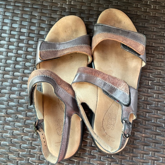 SAS Pampas Warm Brown Strappy Leather Slingback Comfort Sandal Shoes 9 Women’s - Picture 3 of 5